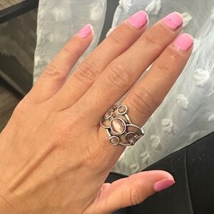 Elegant Silver and Pink Stone Ring